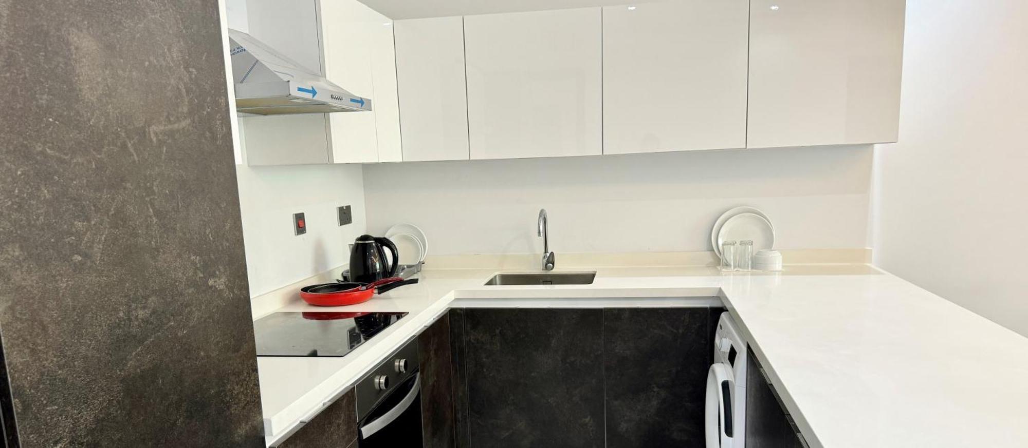 Al Safwa One Apartment Al Hidd Exterior photo