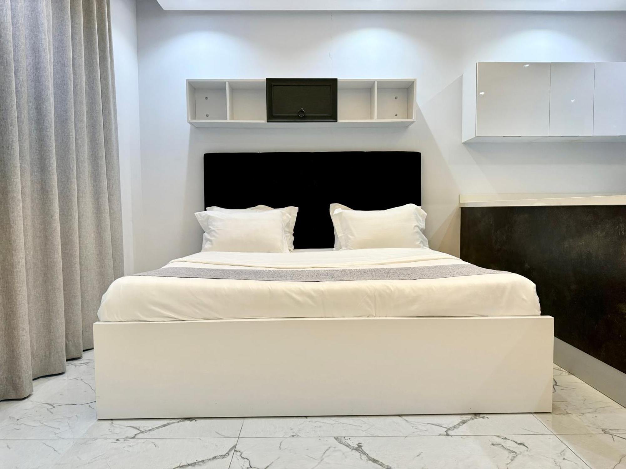 Al Safwa One Apartment Al Hidd Exterior photo