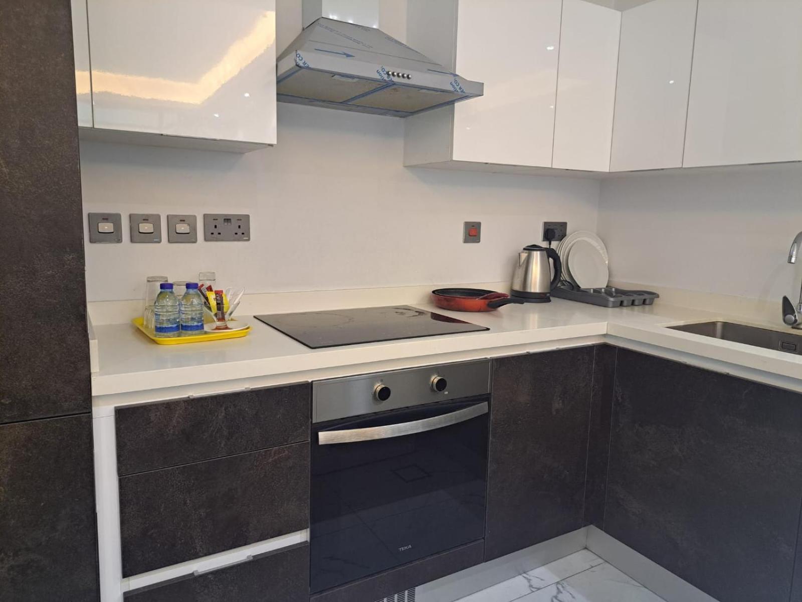 Al Safwa One Apartment Al Hidd Exterior photo
